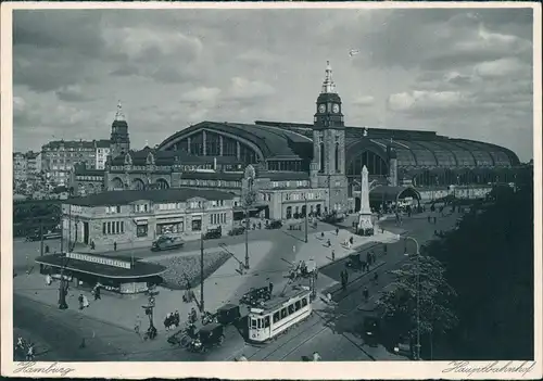 Hamburg Hauptbahnhof Bahnhof Vorplatz mit Tram Straßenbahn 1940