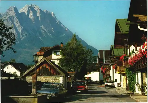 Garmisch-Partenkirchen Frühlingstrasse, Autos u.a. Ford und Ähnliche 1990