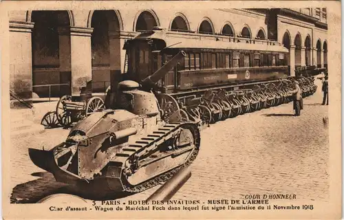 CPA Paris Hôtel des Invalides - Panzer, Kanonen 1919