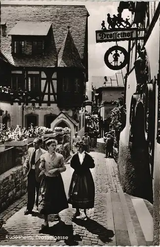 Ansichtskarte Rüdesheim (Rhein) Drosselgasse - Frauen 1963