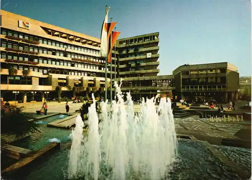 Ansichtskarte Pforzheim Wasserspiele am Marktplatz und neues Rathaus 1987