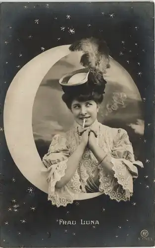 Menschen / Soziales Leben - Frauen Frau Luna rauchen - Fotokunst 1907