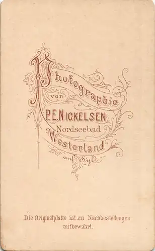 Westerland-Sylt belebter Strand - Conversationssaal CDV 1884 Kabinettfoto