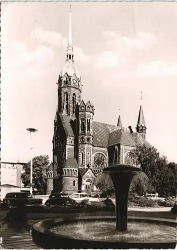 Rheydt-Mönchengladbach Partie an der Hauptkirche, Autos ua. VW Käfer 1961