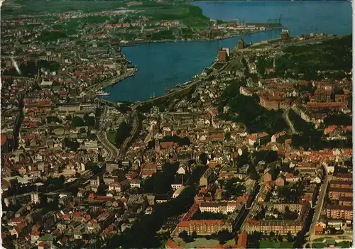 Ansichtskarte Flensburg Luftbild Gesamtansicht v. Flugzeug aus 1980