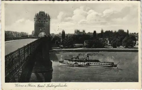Ansichtskarte Worms Rhein Dampfer passiert Ernst-Ludwig-Brücke 1940