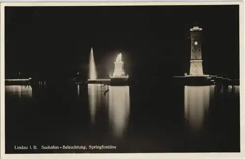 Ansichtskarte Lindau (Bodensee) Seehafen - Beleuchtung, Springfontäne 1930