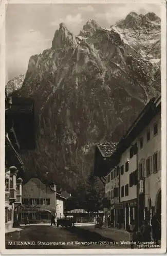 Mittenwald Strassenpartie mit Viererspitze u. Westliche Karwendelspitze 1931