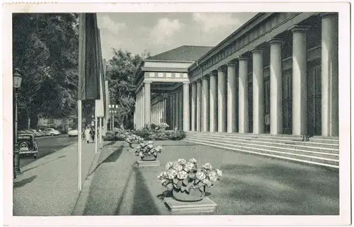 Ansichtskarte Wiesbaden An der Brunnenkolonnade 1954