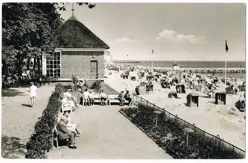 Ansichtskarte Wyk (Föhr) Blumengrotte am Musikpavillon 1969