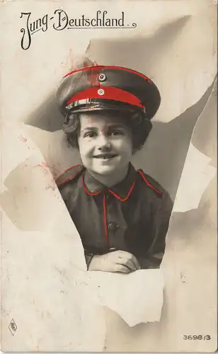 Ansichtskarte  Kleiner Junge als Soldat, Patriotika WK1 1916