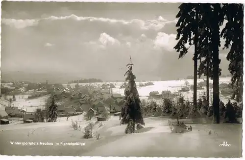 Ansichtskarte Neubau-Fichtelberg (Oberfranken) Stadtpartie im Winter 1957  Stempel Ausruf