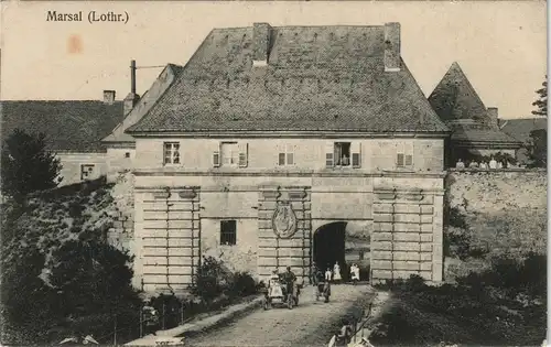 CPA Marsal (Moselle Lothringen) Stadttor 1916  gel. Feldpost-Stempel S.B. Bayern