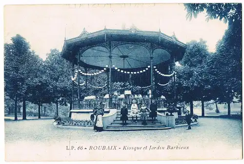 CPA Roubaix Kiosque et Jardin Barbieux 1922