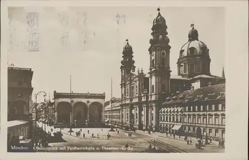 Ansichtskarte München Odeonsplatz mit Feldherrnhalle u. Theatiner-Kirche 1930