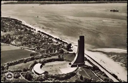 Ansichtskarte Laboe Marinedenkmal vom Flugzeug aus 1960
