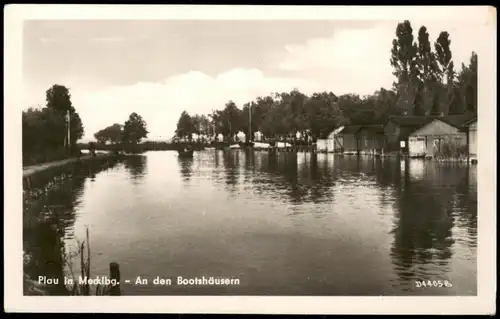 Ansichtskarte Plau (am See) Partie An den Bootshäusern 1954