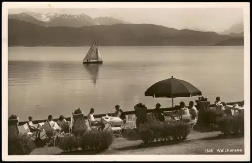 Ansichtskarte Kochel am See Walchensee, Personen auf einer Terrasse 1940