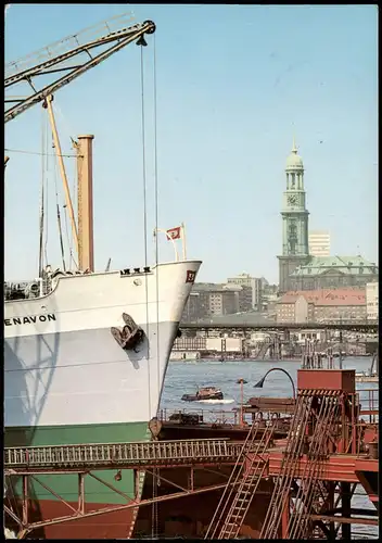 Ansichtskarte Hamburg Hafen, Schiff, im Hintergrund Michaeliskirche 1969