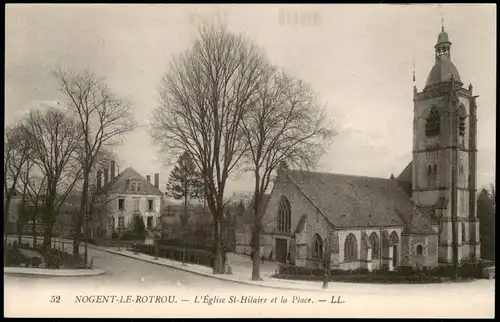 CPA Nogent-le-Rotrou Kirche, L' Église St-Hilaire et la Place 1910