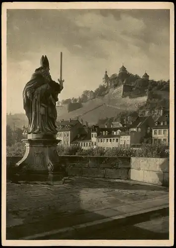 Würzburg ST. BURKARD AUF DER MAINBRÜCKE MIT BLICK AUF FESTE 1950