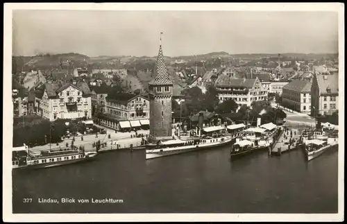 Lindau (Bodensee) Blick vom Leuchtturm auf den Hafen - Dampfer 1934