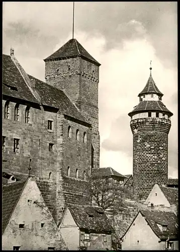 Ansichtskarte Nürnberg Kaiserburg mit Heidenturm und Sinnwellturm 1960