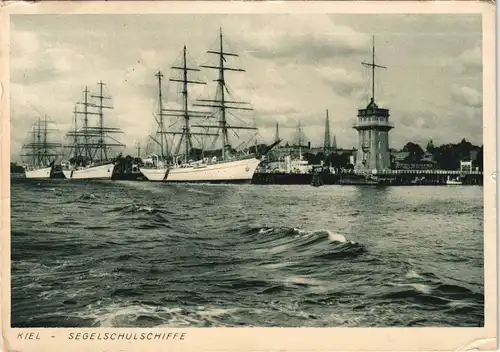 Ansichtskarte Kiel Hafen - Segelschulschiffe 1942