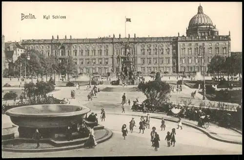 Ansichtskarte Mitte-Berlin Stadtschloß, Kinder Vorplatz 1912