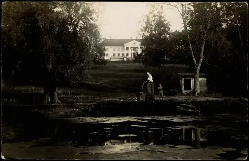 Postcard Memel Klaipėda Gutshaus, Soldat  1916 Privatfoto   gel. Feldpoststempel