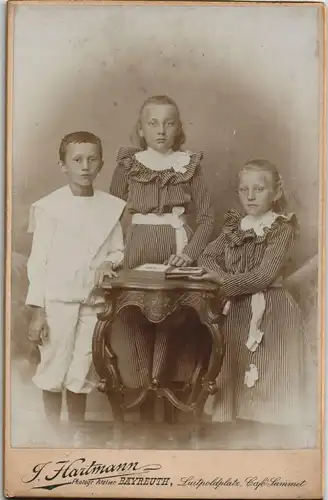Kinder Junge und Mädchen CDV - Hartmann Bayreuth 1900 Kabinettfoto