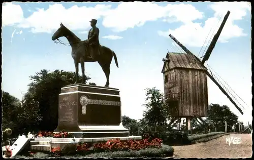 Cassel (Nord) Statue du Maréchal Foch et le Moulin (Mühle, Denkmal) 1962