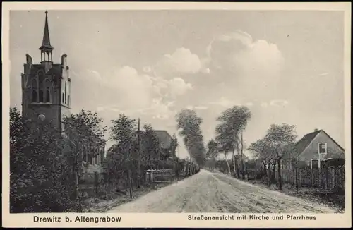 Ansichtskarte Drewitz-Möckern Pfarrhaus, Kirche, Straße b. Altengarbow 1915