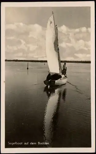 Ansichtskarte  Segelboot auf dem Bodden DDR AK 1955