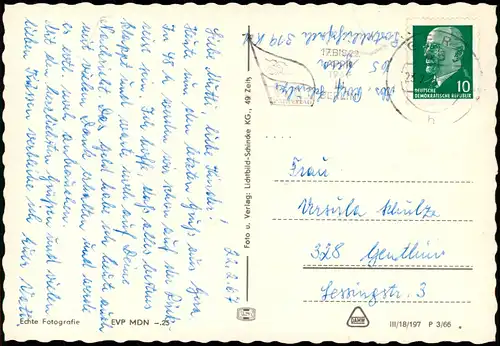 Ansichtskarte Gera Straßenpartei mit Personen vor d. Hochhaus 1967/1966