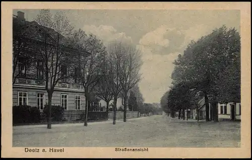 Deetz (Havel)-Groß Kreutz (Havel) Straße Häuser Zeile in einer Allee 1910