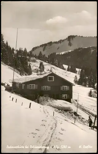 Ansichtskarte Balderschwang Bodenseehütte im Winter Skiläufer 1967