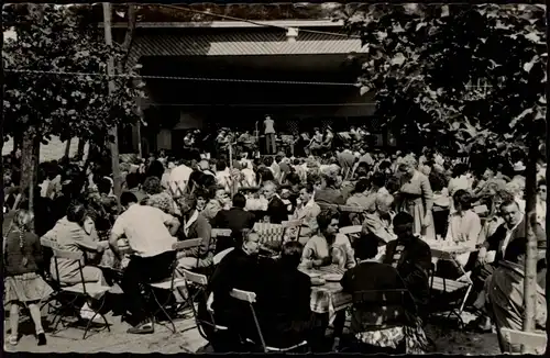 Arendsee (Altmark) Publikum beim Kurkonzert im Strandbad DDR AK 1961