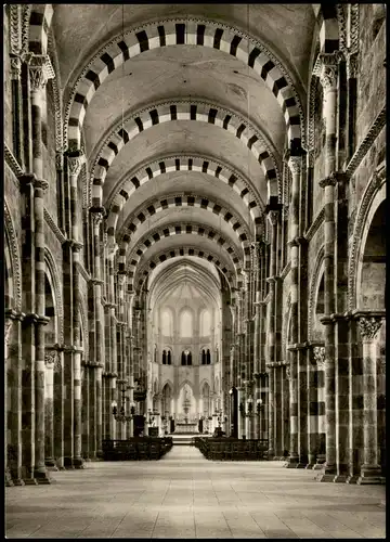 CPA Vézelay Inneres der Kirche Ste. Madeleine, Mittelschiff 1960