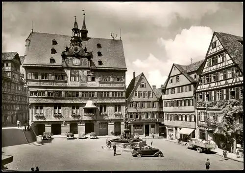Ansichtskarte Tübingen Marktplatz mit Rathaus, alte Autos, Geschäfte 1957