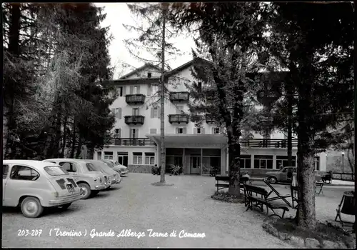 Cartoline Comano (Toskana) Autos - Grande Albergo Terme 1965