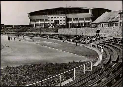 Ansichtskarte Schwerin Sport- und Kongresshalle, Tribünen 1967