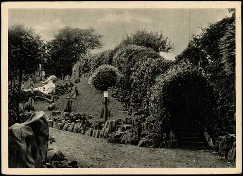 Aussig Ústí nad Labem (Ustji, Ustjiss) Zologi zahrada - Park Statuen 1950