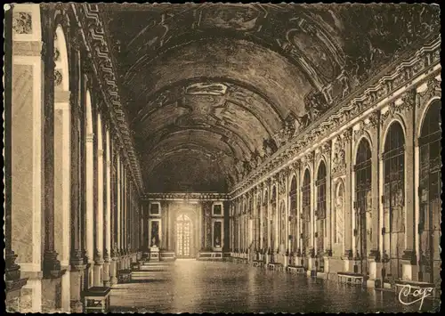 CPA Versailles Le Palais - Galerie des Glaces 1928