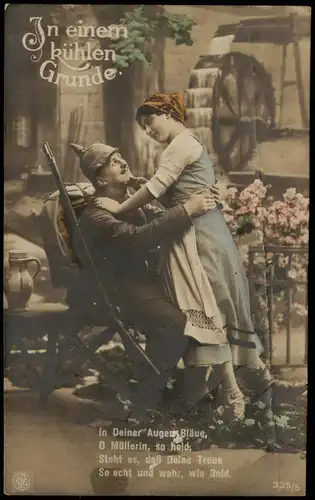 Im kühlen Grunde Liebende Soldat u. Frau - colorierte Fotokarte 1918