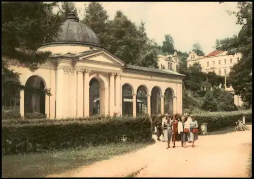 Marienbad Mariánské Lázně Lesní pramen v pozadí zotavovna ROH Donbas 1965