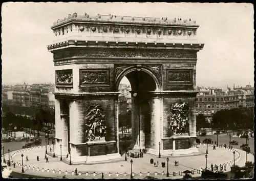 CPA Paris Pariser Triumphbogen Arc de Triomphe de l’Étoile 1950