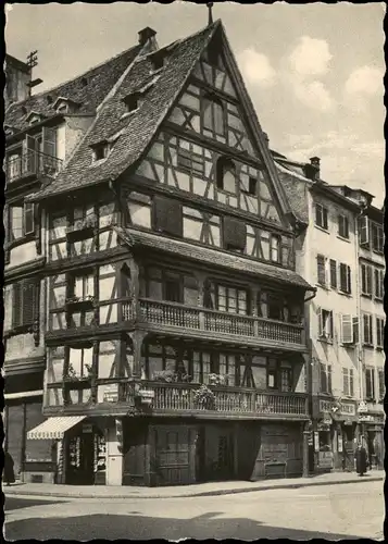 CPA Straßburg Strasbourg Altes Haus am Ferkelmarkt 1950