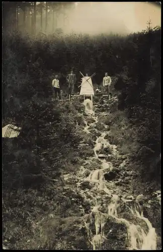 Suhl Windmühle an der Quelle, Männer 1930 Privatfoto gel. Stempel Suhl