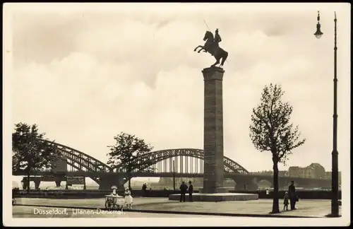 Ansichtskarte Düsseldorf Ulanen-Denkmal, Brücke 1934
